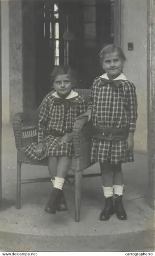 A5810 Vintage photographic postcard anonymous persons girls souvenir