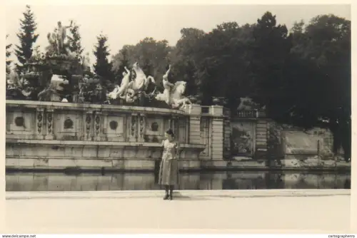 A5846 Neptune Fountain (Neptunsbrunnen) gardens of Schönbrunn Palace in Vienna, Austria