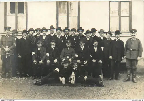 A5846 Militaria > War 1914-18 German military large group of anonymous persons photographic postcard