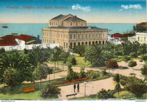 A5845 Madeira Funchal theatre and public gardens