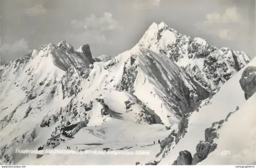 A5330 Austria Innsbruck Nordkettebahn Blick auf Bergstation