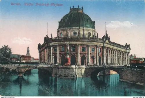 A5821 Berlin Kaiser Friedrich Museum
