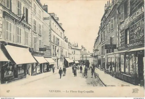 A5848 France Nevers cpa place Guy-Coquille