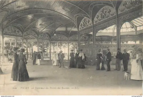 A5848 France Vichy sources cpa animee