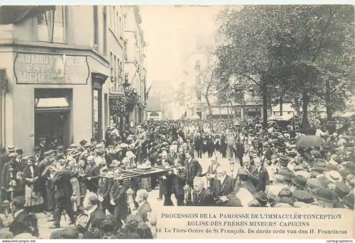 A5851 Bruxelles Procession de la Paroisse de l'Immaculée Conception – Eglise des Frères Mineurs Capucins