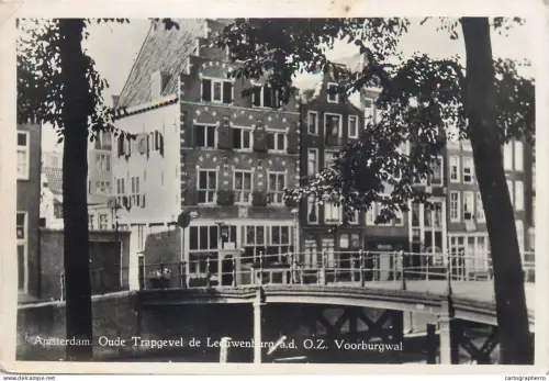 A5866 Amsterdam Oude Trapgevel