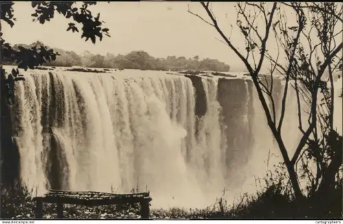 A5871 Victoria Falls from the Rain Forest