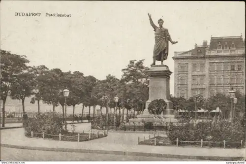 A5871 Budapest Petofiszobor