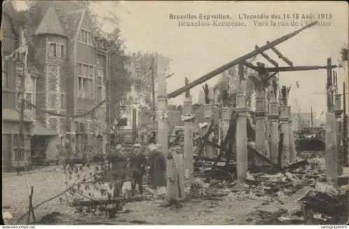 A5870 Brussels > Universal exhibitions incendie des 14-15 Aout 1910 rue de l`Escalier