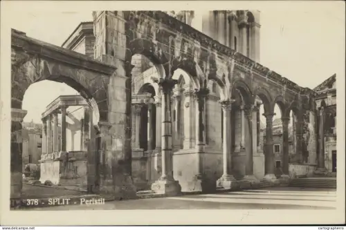 A5870 Croatia Split Peristil