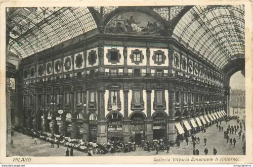 A5339 Italy Milano Galleria Vittorio Emanuele II
