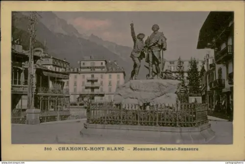 A5873 Chamonix-Mont-Blanc monument Balmat-Saussure