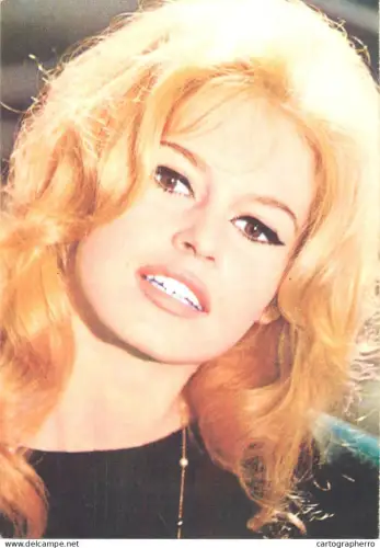 A5375 Actress Brigitte Bardot