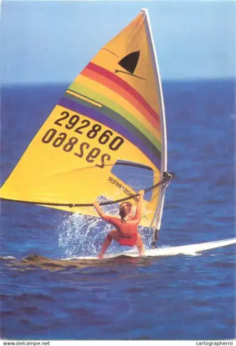 A5374 Windsurfing man photo
