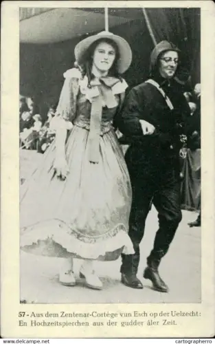 A5919 Luxembourg aus dem Zentenar-Cortege vun Esch op der Uelzecht: En Hochzeitspierchen aus der gudder aler Zeit