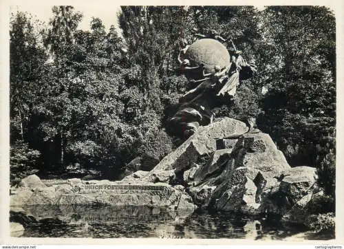 A5356 Switzerland Bern Weltpoft Denkmal