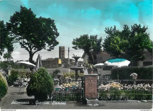 A5354 Italy Altopascio gardens by the station