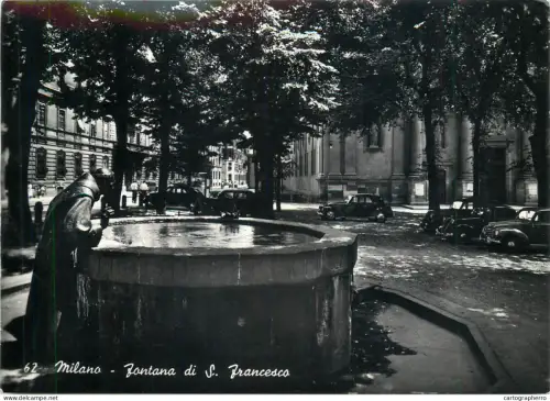 A5354 Italy Milano Fontana di S Francesco