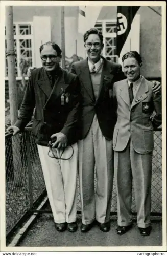 Germany Berlin Olympics Olympia 1936 Cigarettes Trade Card - Im Scheiben Pistolenschiessen Schwede Torsten Ullman