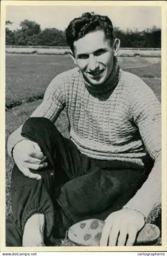 Germany Berlin Olympics Olympia 1936 Cigarettes Trade Card - Feldwebel Wilhelm Leichum