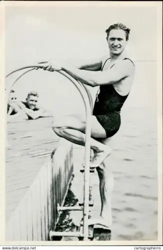 Germany Berlin Olympics Olympia 1936 Cigarettes Trade Card - Peter Fick