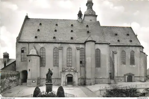 A5346 Germany Winkel am Rhein Kath Kirche mit Rabanusdenkmal