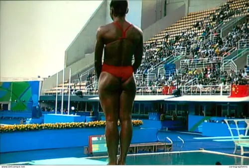 A5910 Photography Photograph Famous people diver