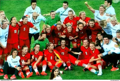 A5910 Photography Photograph Famous people Germany's women's national football team celebrates a victory