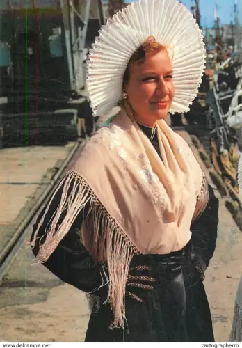 A5395 France Cote d'Opale woman with typical dress and bonnet