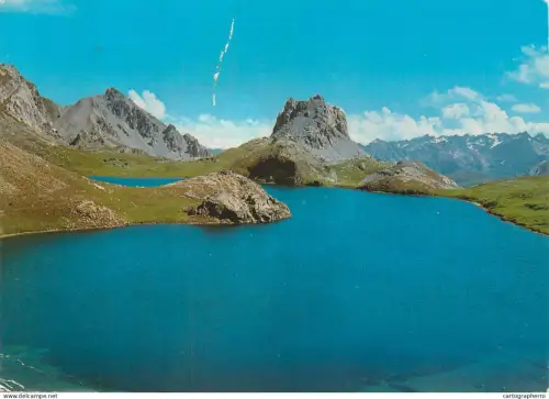 A5394 Italy Piemont lake and mountain scenery picturesque natural landscape