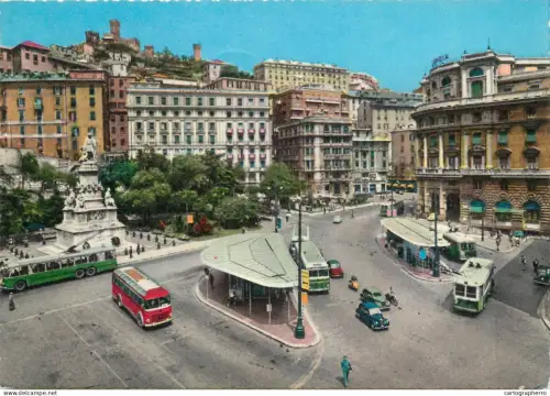 A5389 Italy Genova Piazza Acquaverde e Monumento a Cristoforo Colombo buses trolley