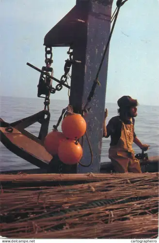 A5383 Fisherman on boat detail aspect