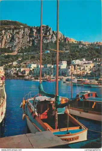 A5383 Italy Capri Marina Grande boats