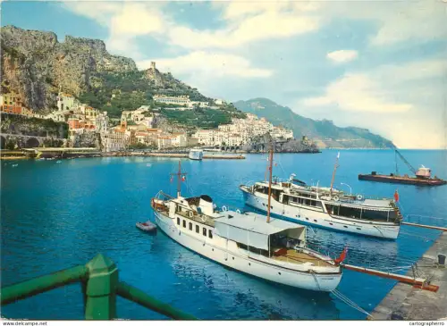 A5382 Italy Amalfi harbour view