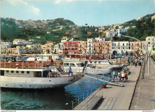 A5382 Italy Capri harbour view