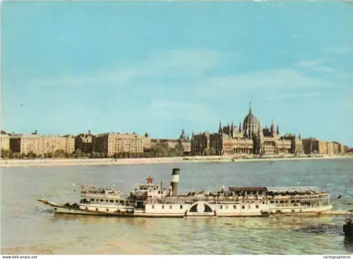 A5381 Boats & sailing ships postcard Hungary Budapest Danube view, Parliament and sailing vessel