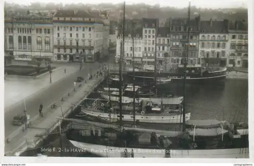 A5857 Navigation themed postcard Transport Ships Sailing Vessels nautical harbor scene - Le Havre Place Gambetta yachts