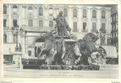 A5855 France Lyon Fontaine Bartholdi
