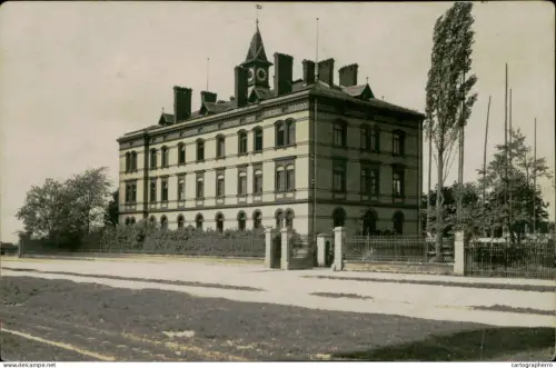 A5926 Photographic postcard the image shows an imposing historical building, possibly a barracks or a public institution