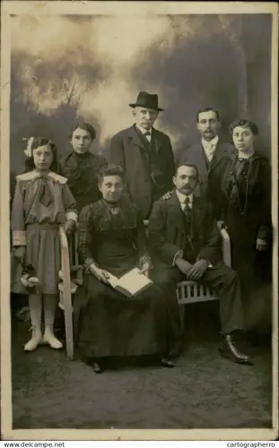 A5926 Family portrait souvenir vintage photographic postcard