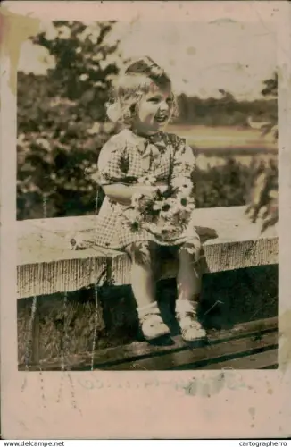 A5926 Cute girl smile photo postcard