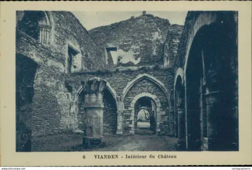 A5925 Vianden chateau interieur cpa