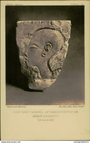 A5925 Portrait Statues of Kings and Queens of Egypt in the British Museum - Amen-Hetep IV