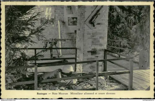 A5925 Bastogne Nuts Museum salle allemande mitrailleur allemand