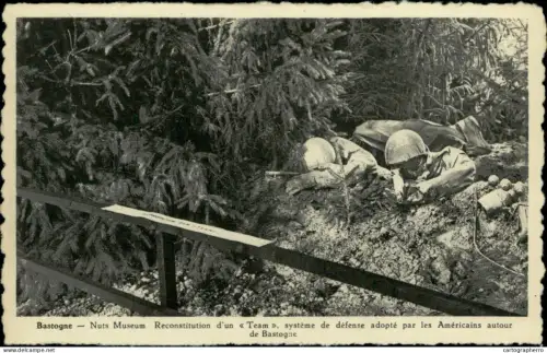 A5925 Bastogne Nuts Museum team systeme de defense adopte par les Americains
