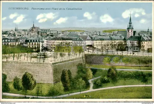 A5925 Luxembourg panorama Place de la Constitution