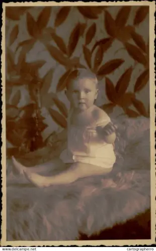 A5936 Baby child souvenir photographic postcard