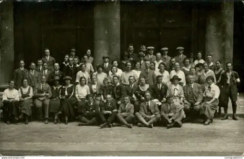 A5936 Photographic vintage postcard anonymous persons large group souvenir