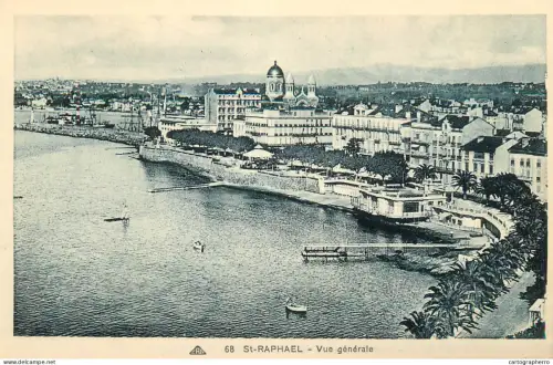 A5437 France St Raphael vue generale