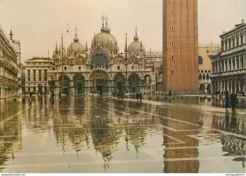 A5414 Italy Venezia Piazza San Marco con acqua alta